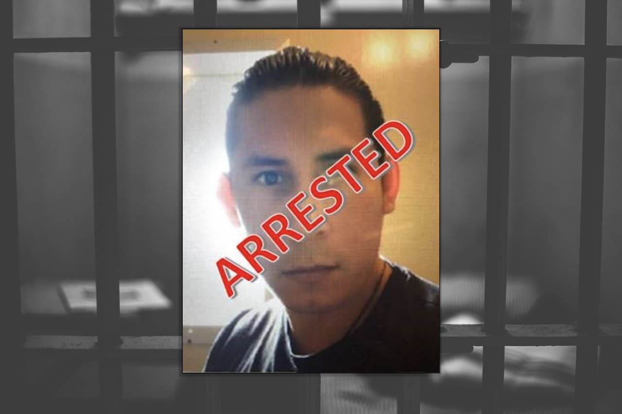 Arrestan en Texas a hombre acusado de 100 cargos por violación infantil e incesto 