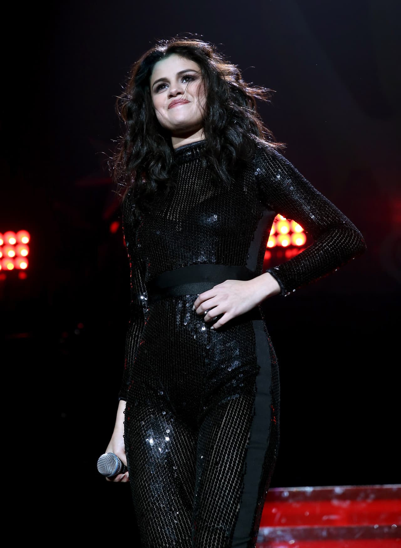 Sus pasos sensuales y llenos de candela.