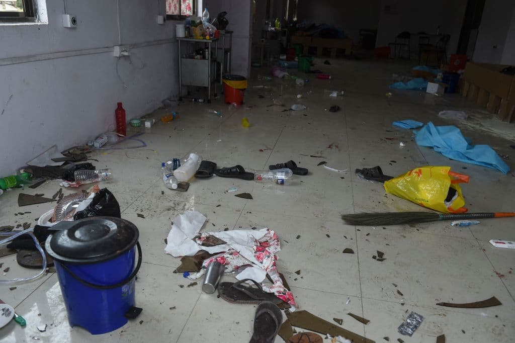 En medio de la peor situación que ha vivido ese país por la pandemia, India ha sufrido varias tragedias similares recientes en sus saturadas instalaciones médicas.