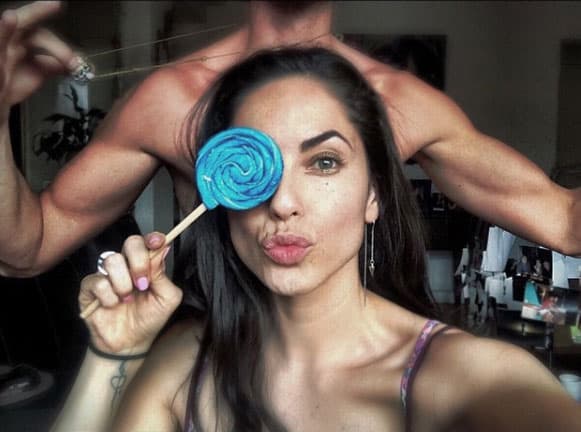 “Me gusta lo que hago, lo que quiero, voy a donde quiero, soy muy afortunada y soy muy feliz”, razón por la que se negó a hablar de cómo es la relación con Natalia Súbtil, madre de su nieta Mila y si puede verla.