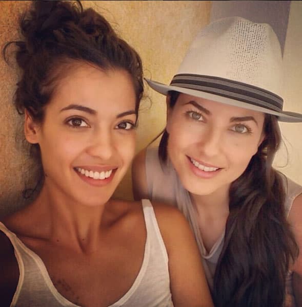 Stephanie Sigman y Bárbara Mori