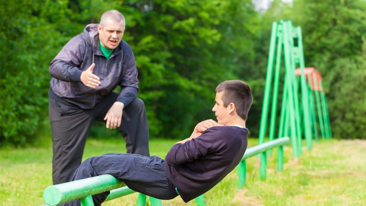 Además, es importante mantener una comunicación abierta con los instructores.
<br>