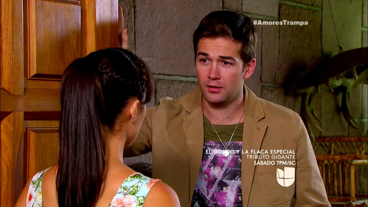 ¡La acusan en la escuela de haberse robado las respuestas del examen! Incluso las encontraron en su casillero. ¿Habrá hecho trampa?