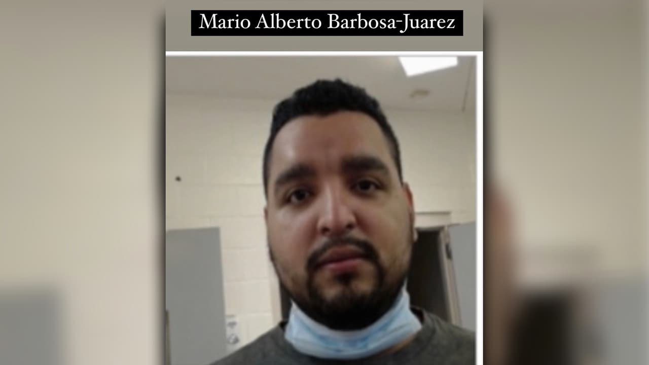 <a href="https://www.univision.com/local/atlanta-wuvg/hallan-muerta-a-la-madre-hispana-reportada-como-desaparecida-en-metro-atlanta-video">Mario Alberto Barbosa Juárez, sigue prófugo de la justicia.</a> Las autoridades presumen que se encuentre en México.