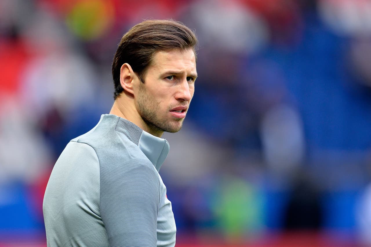 Grzegorz Krychowiak sería otro de los del PSG que saldría, tras Matuidi (Juventus), y el Lyon es el equipo que má sinterés muestra por él.