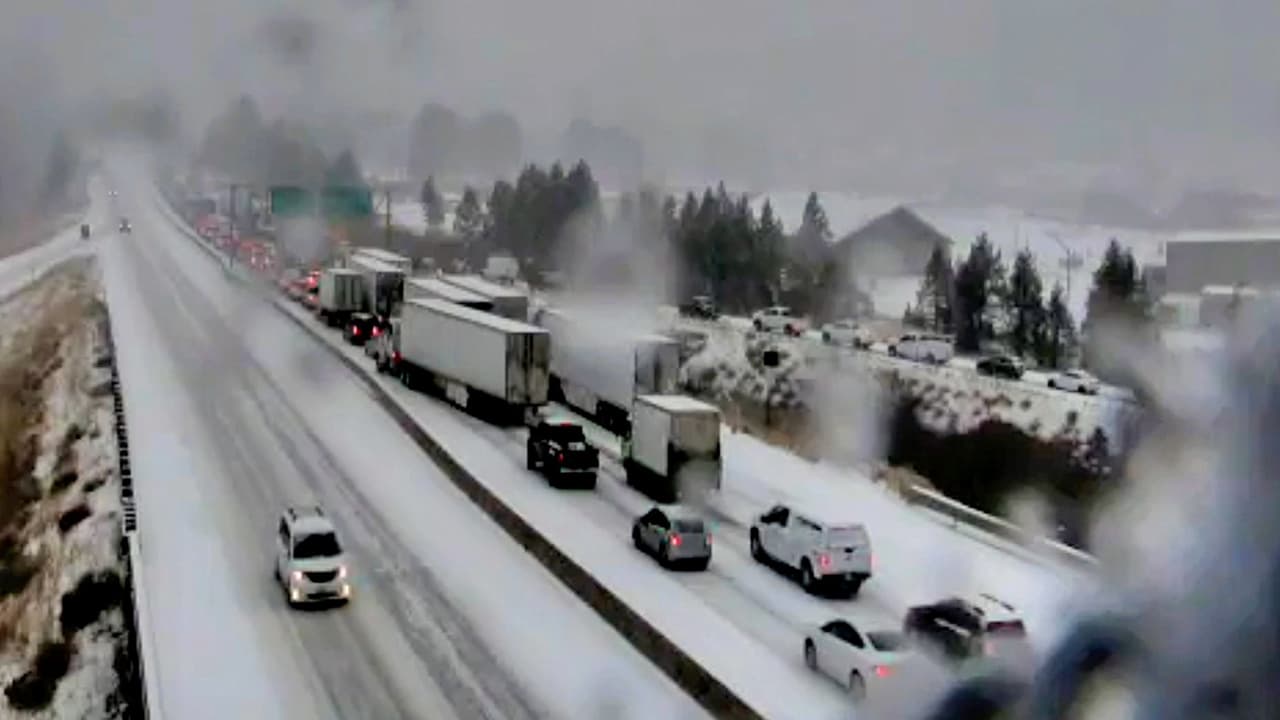 Tenga cuidado en las carreteras, el hielo negro puede haber provocado un accidente en el noreste de Filadelfia