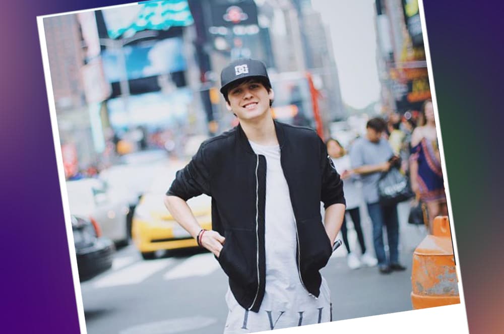 Christopher la pasó de lo mejor en Times Square y sus fanáticas fueron testigos.