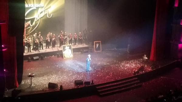 El Chapo de Sinaloa no podía faltar en el elenco para rendirle homenaje al 'Rey del Jaripeo'.