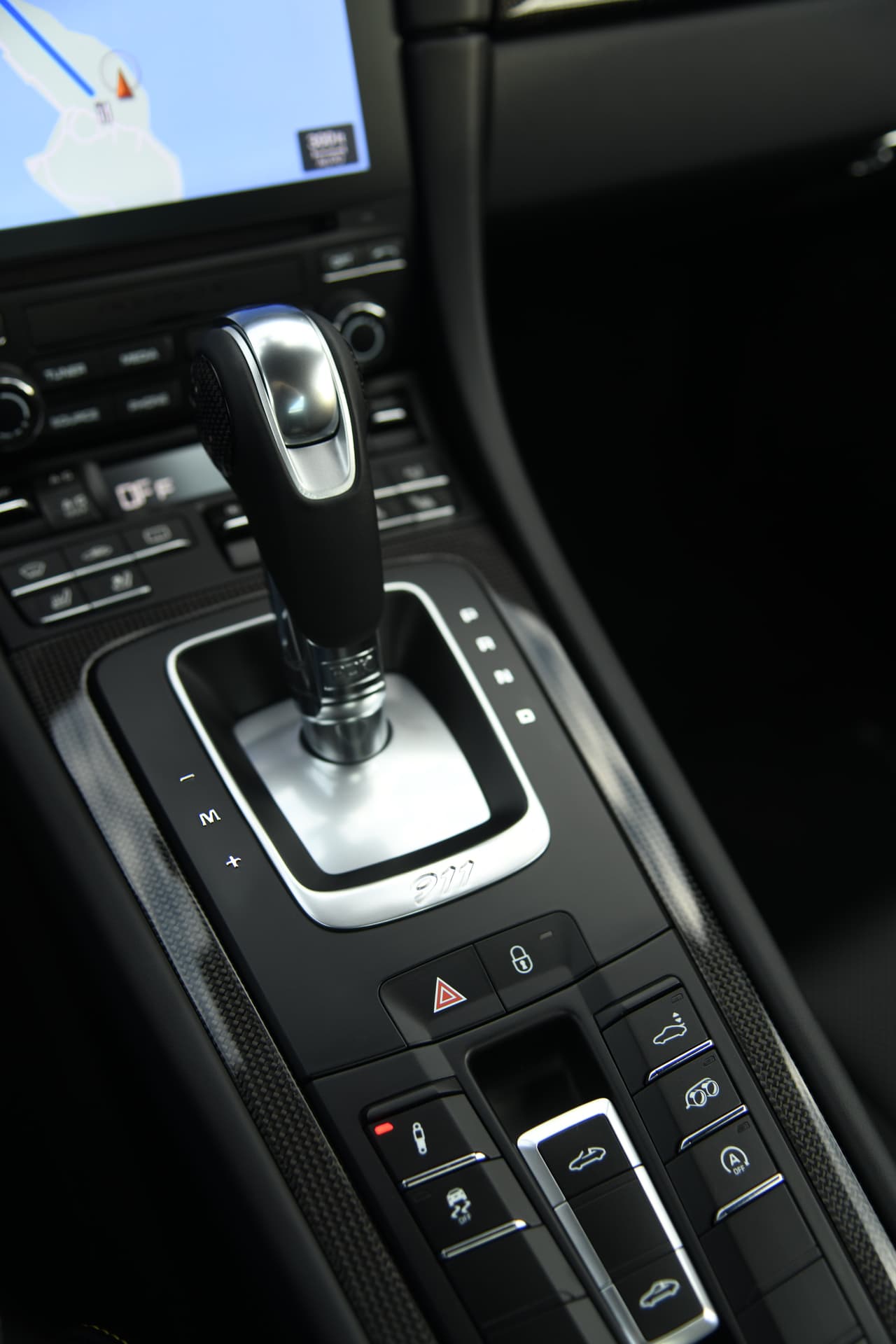 Para el cambio existe la opción de la transmisión manual de 7 velocidades o el impecable cambio de doble embrague PDK.