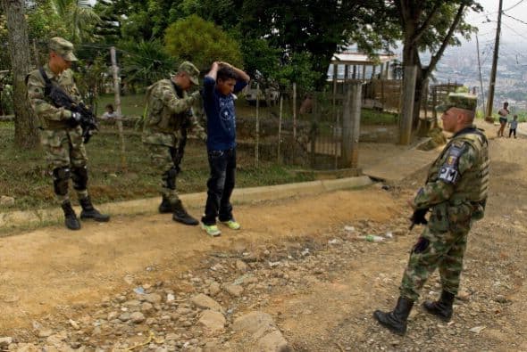 Pinzón recordó que 437 mil miembros de las Fuerzas Armadas y la Policía están a cargo de la seguridad en esta jornada electoral en todo el país.
