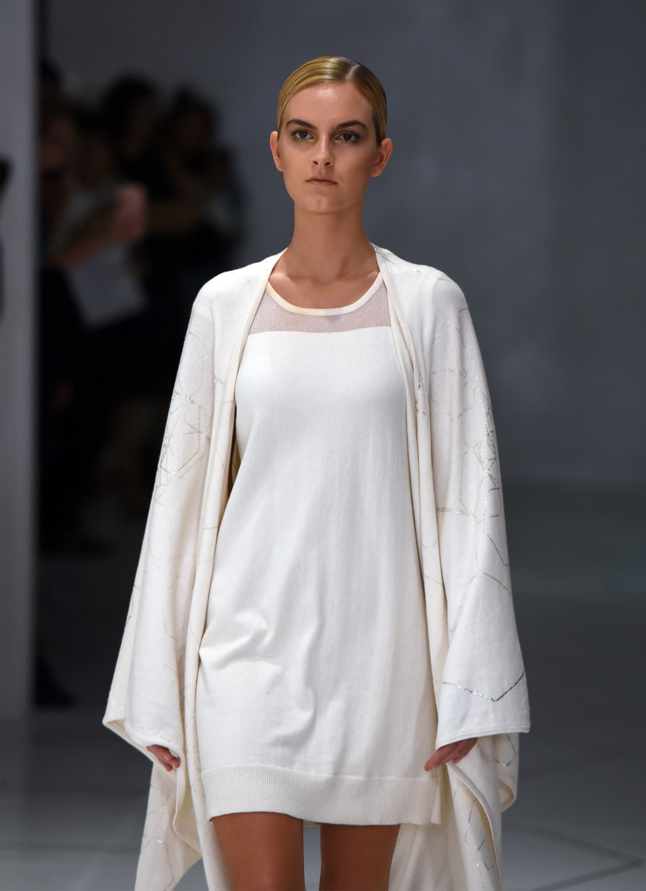 Los estampados son muy discretos e igualmente buscan seguir la linea de la sobriedad que Paola quiso destacar.