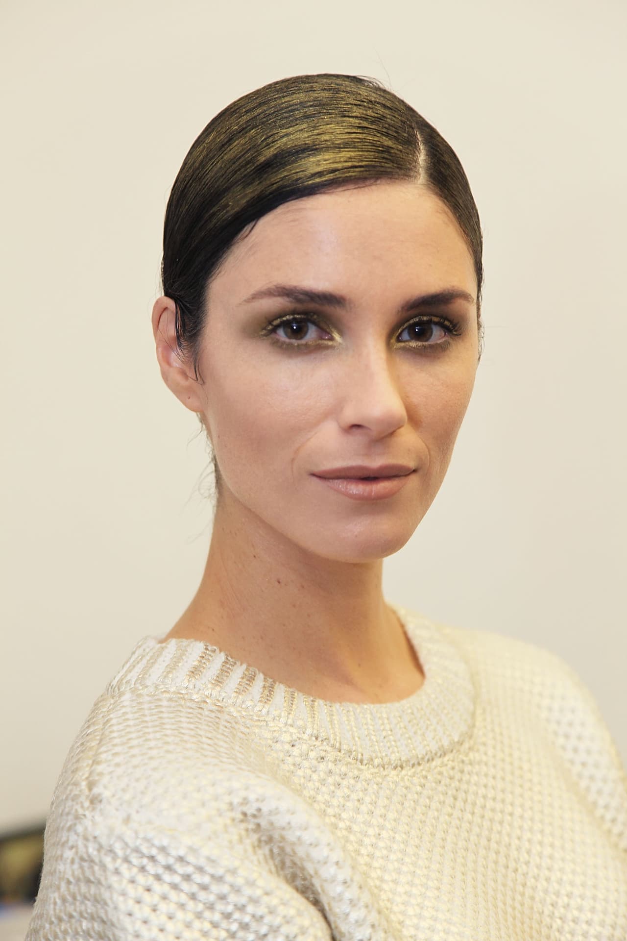 La sobriedad es la mejor palabra para definir toda su colección.