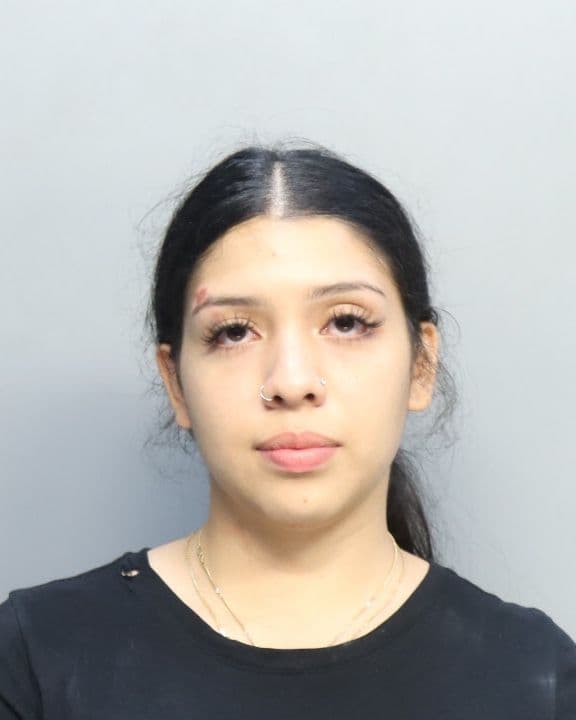 Mia Arellano, de 19 años.