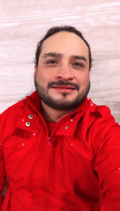 Relató que, por fortuna, su hijo resultó ileso. Minutos antes del accidente, el cantante decidió pasar por él a su trabajo sin imaginar lo que sucedería después. 
<br>