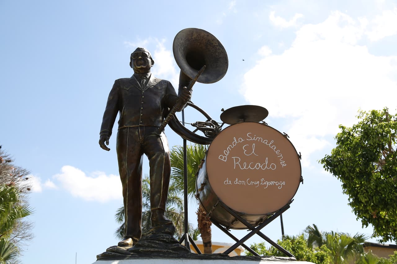 Banda El Recodo fue fundada en 1938 y los hijos de Cruz Lizárraga son los líderes actuales de la agrupación.