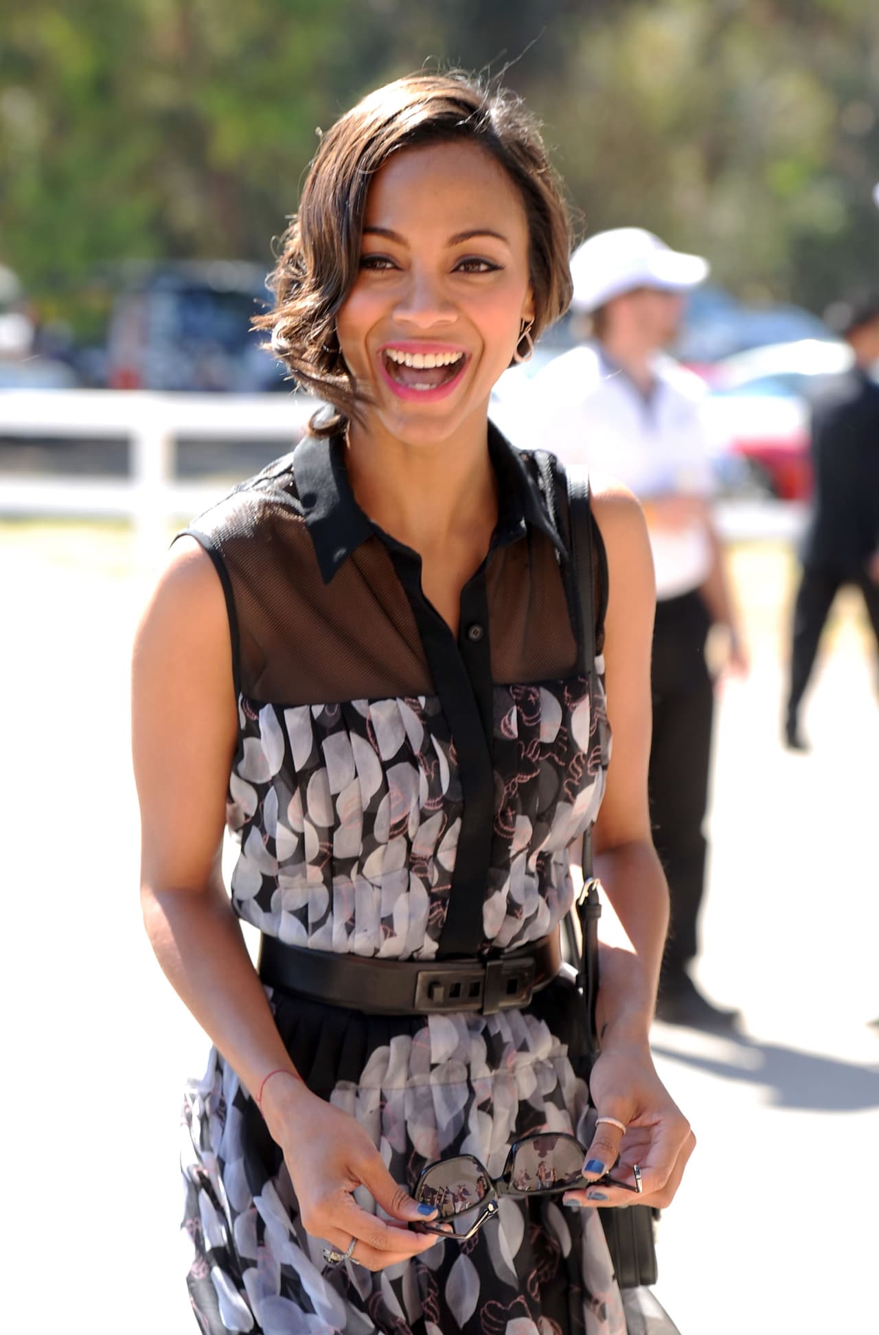 Nacida en Nueva Jersey, la celebridad se ha mostrado orgullosa de sus raíces en más de una ocasión, pues su padre es de origen dominicano y su madre puertorriqueña.