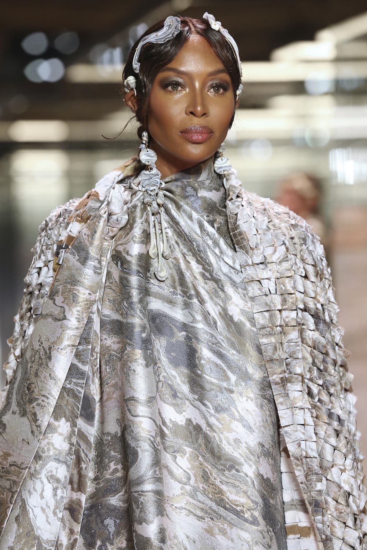 Campbell desfiló en la misma pasarela.