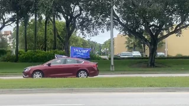 En Fort Myers, Bonita Springs, Jacksonville, Cocoa Beach y Merritt Island también se hicieron otras caravanas.