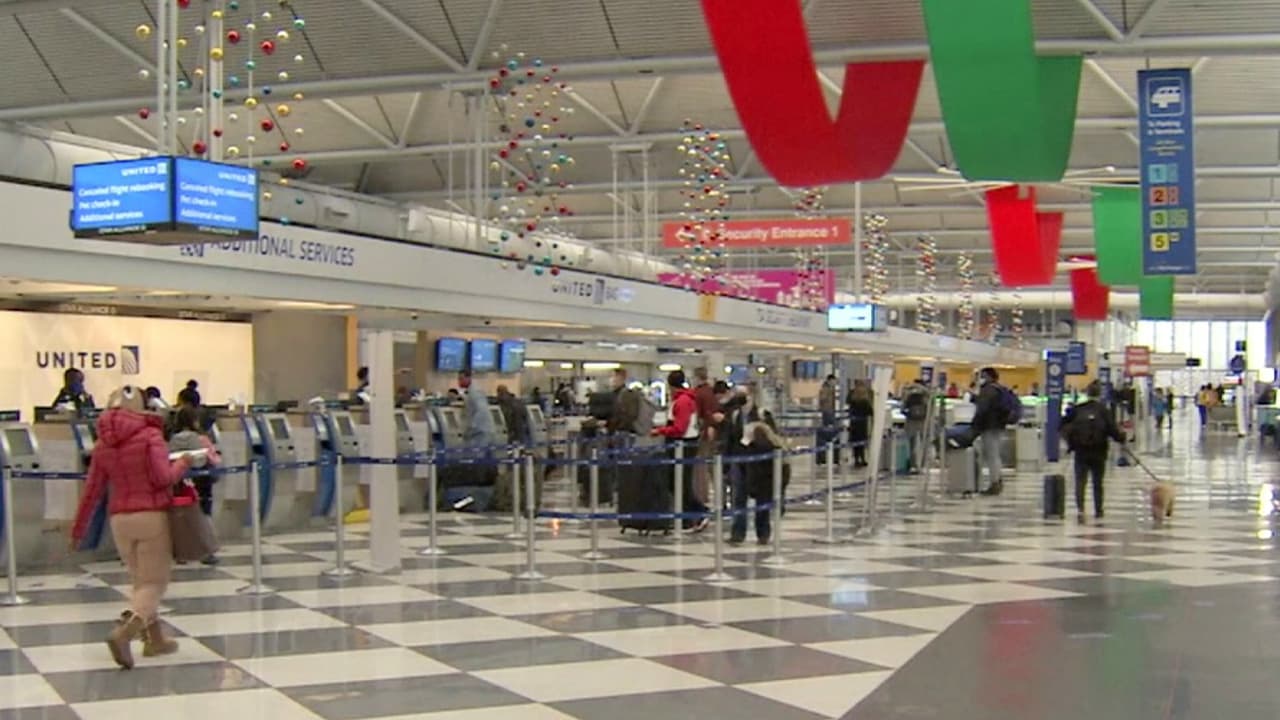 Se espera que 4 millones de residentes de Illinois viajen durante estas Navidades a pesar del covid-19