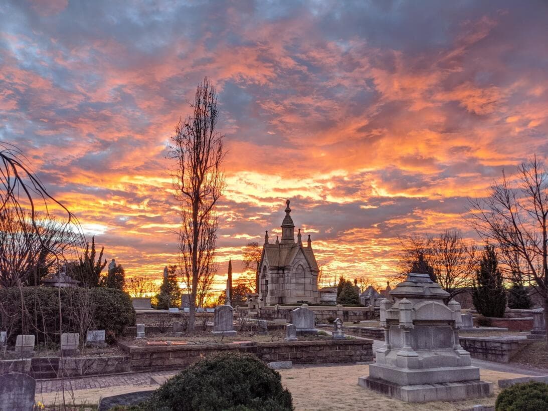 <b><a href="https://www.univision.com/local/atlanta-wuvg/lugares-mas-embrujados-de-georgia-para-visitar-en-2022-fotos">MIRA TAMBIÉN: Estos son los lugares más "embrujados" de Georgia para visitar en 2022</a></b>