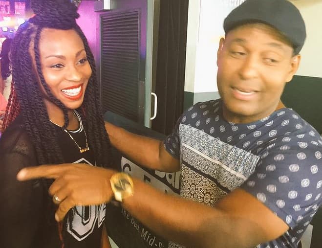 Y Tony Dandrades los siguió para tener la exclusiva.