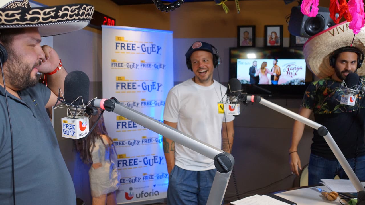 Residente se la pasó a todo dar con El Tambochi y El Compa Ivan.