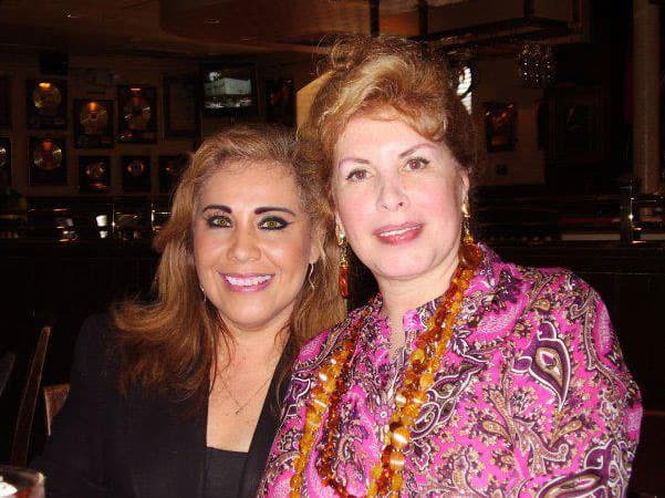 En el mundo de las telenovelas, participó en 17 producciones. "Sin palabras", "Cartas sin destino", "Pacto de amor", "Amor prohibido", "Tania" y "Tú eres mi destino" son algunas de ellas.