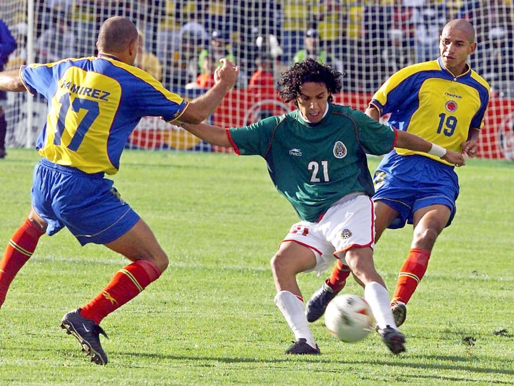 Así que todo quedó puesto para que el domingo 29 de julio del 2001 en el Campín de Bogota, Colombia enfrentara a México por el título de la Copa América.
