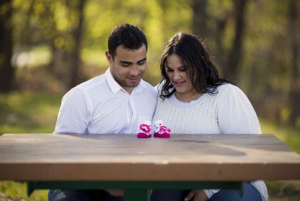 Habla con tu pareja y los miembros de tu familia acerca de lo que pueden hacer cuando comiences la lactancia materna, incluyendo mostrarte apoyo y estímulo.