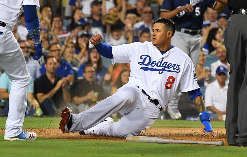 El infielder Manny Machado pasó de los Orioles a los Dodgers. Baltimore recibe a los prospectos Yusniel Díaz (OF), Dean Kremer (RHP), Zach Pop (RHP), Rylan Bannon (INF) y Breyvic Valera (INF).