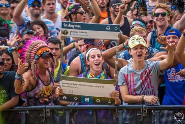 Chattahoochee Hills, en Atlanta, fue el escenario para el festival de música electrónica TomorrowWorld, durante tres días consecutivos miles de jóvenes de todo el mundo disfrutaron de Dj´s de talla internacional, en medio de una explosión de música y color. (Imágenes de Twitter)
