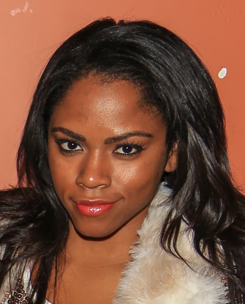 Shanica Knowles, prima de Beyoncé, formaría su propia banda de 'chicas fashion' que no hablarían con nadie fuera del círculo.