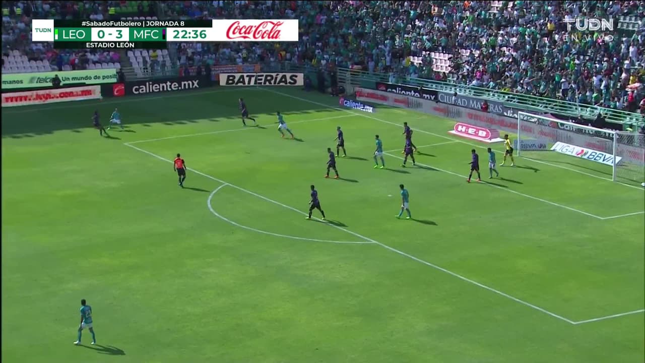 ¡TIRO ATAJADO! disparo por Brian Rubio.