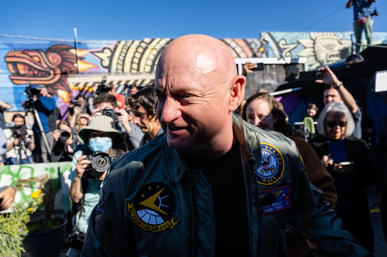 Mark Kelly se reelige: gana escaño en el Senado de Estados Unidos por Arizona