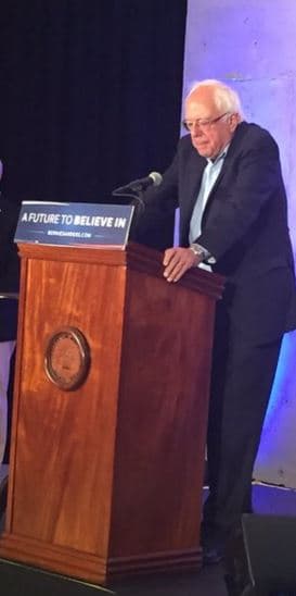 El senador por Vermont y pre candidato demócrata a la presidencia de los Estados Unidos tuvo tres eventos en Puerto Rico en los que demostró que su poder de convocatoria y su compromiso con la crisis fiscal de Puerto Rico quedaron evidenciados.