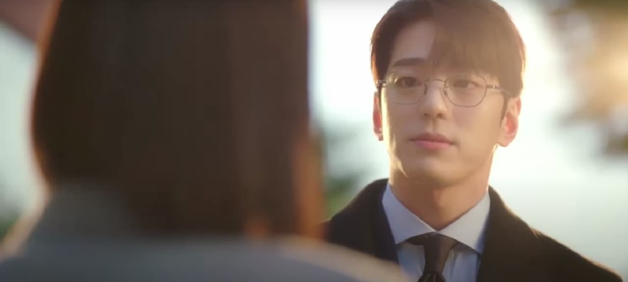 Kim Min-kyu como Cha Sung-hoon