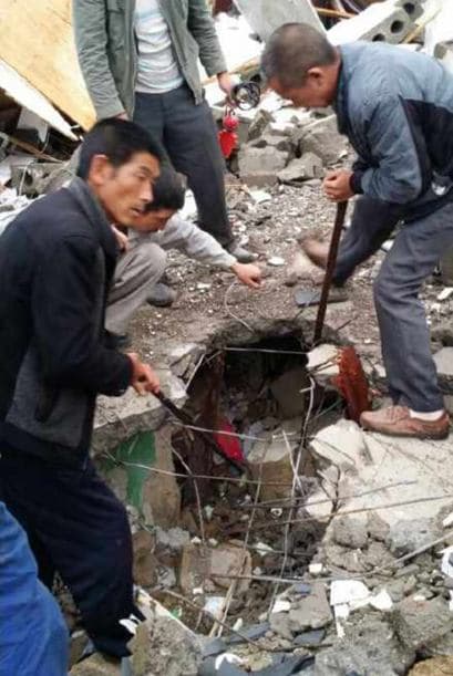 El primer ministro del país, Li Keqiang, está de camino a la región afectada para supervisar las tareas de rescate.