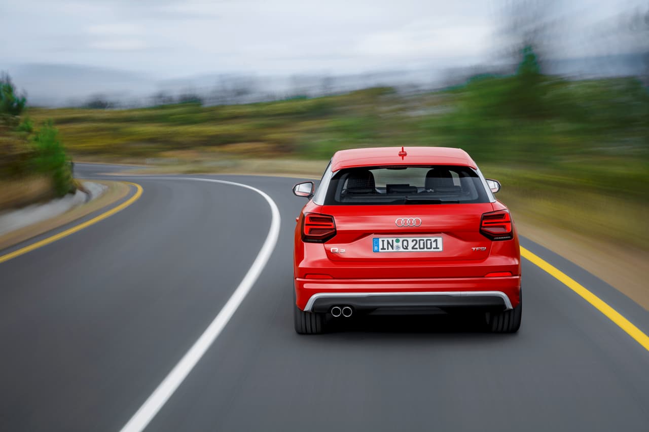 Audi informó que habrán muchas alternativas de personalización para la Q2, entre ellas la apertura manos libres del portón trasero