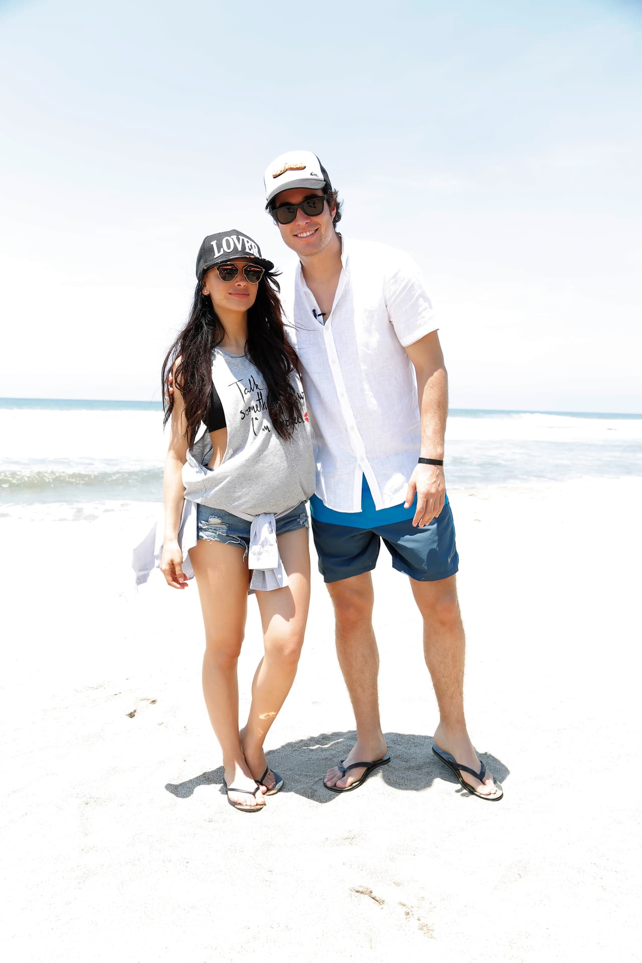 Después Danilo se dio un tiempo para divertise con Jessica Cediel y Fernanda Kelly en la playa.