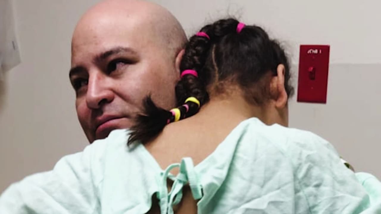 Padre de niña con parálisis cerebral severa es detenido por ICE y agrava crisis familiar