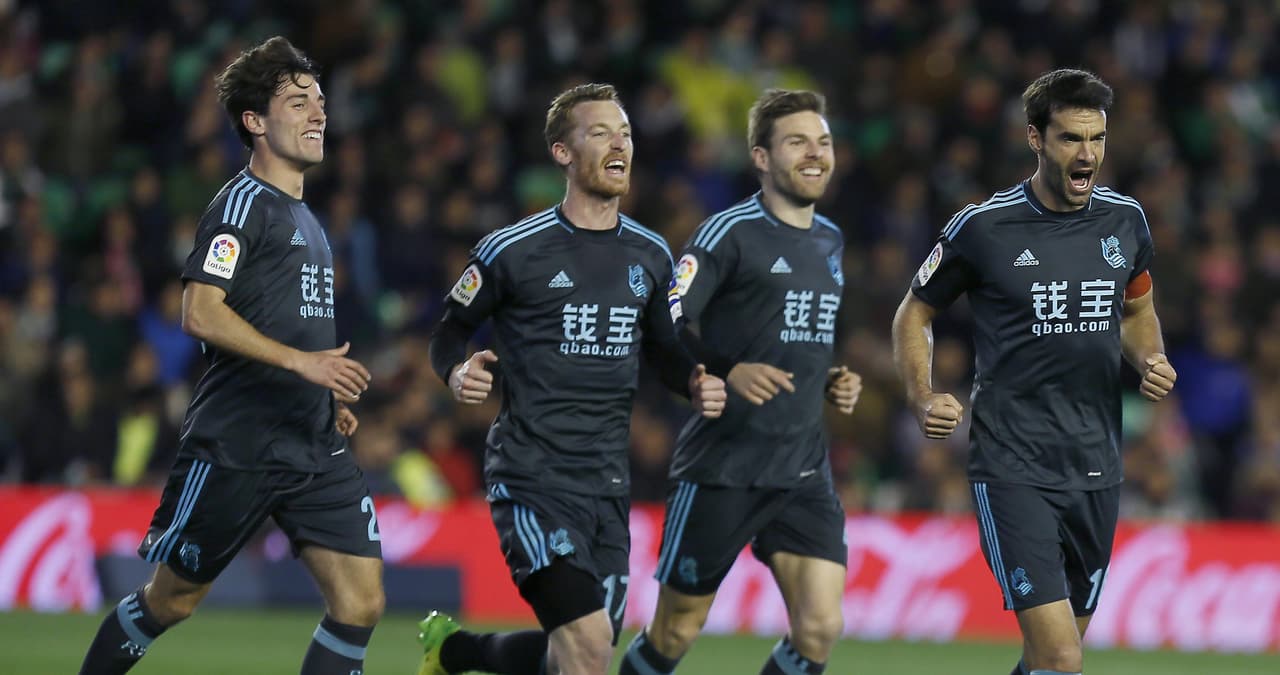 Al minuto 26 llegaría el 2-1 a favor de la Real Sociedad con la primera anotación de Xabi Prieto en la tarde.