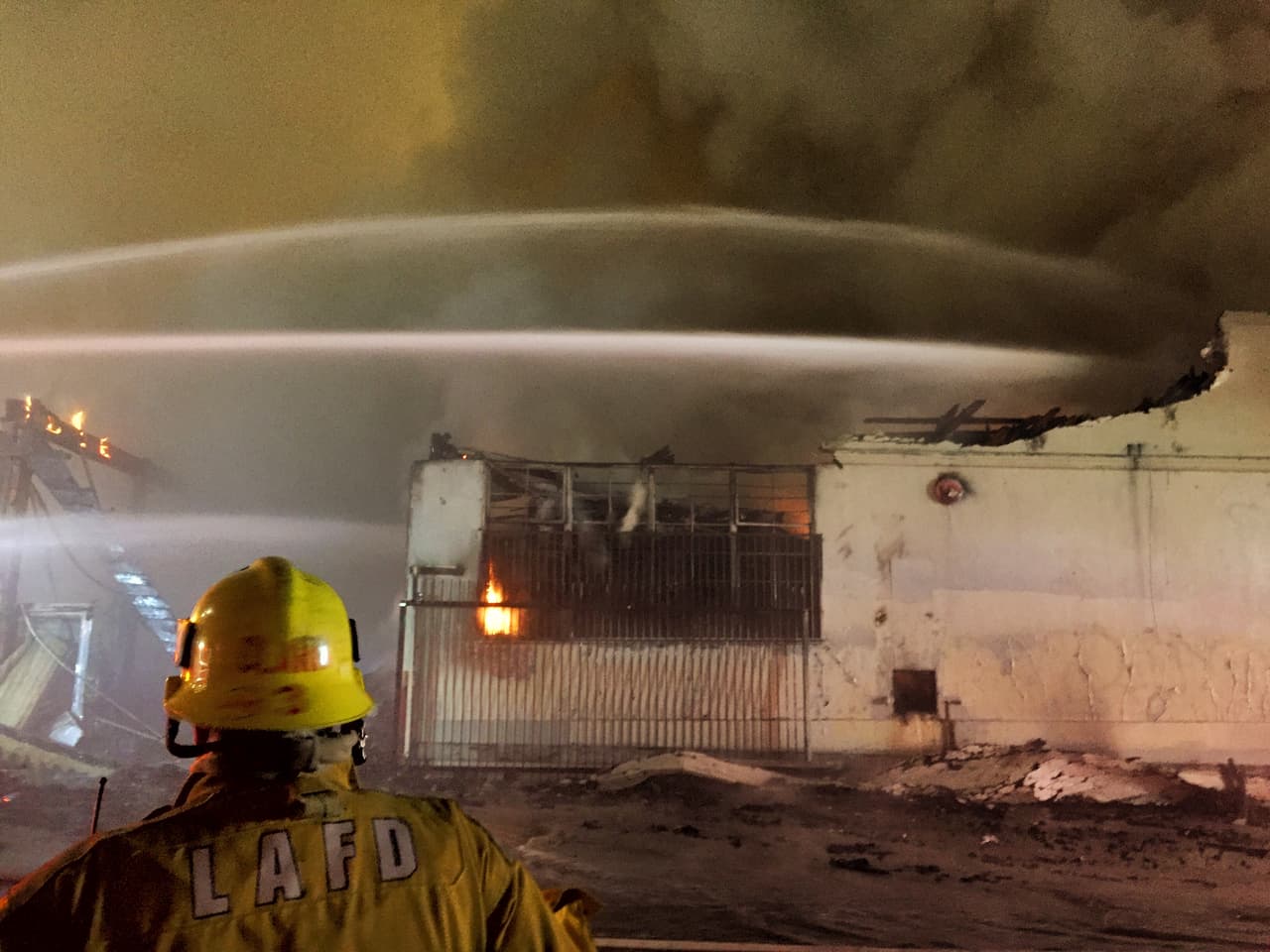 Se cree que un generador de gasolina podría ser el causante del incendio