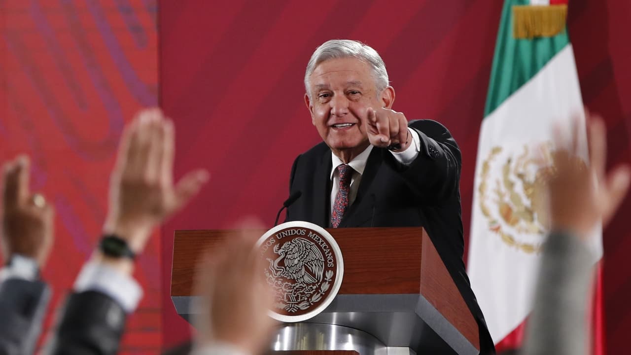 Trump vuelve con el asunto del muro y AMLO responde: "No queremos pelearnos" así nos molesten