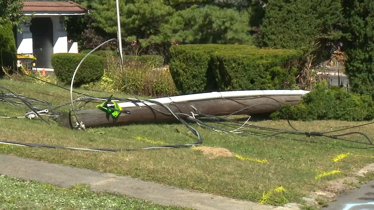 Por fortuna no hubo reportes de residentes heridos y tampoco hubo daños a las casas a lo largo de la calle estrecha en el vecindario de Greenwood.
<br>