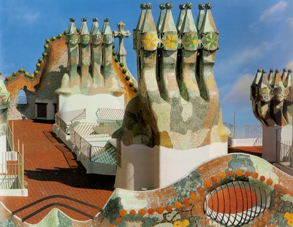 The dreamlike roof terrace of the Casa Batlló with its famous chimneys.