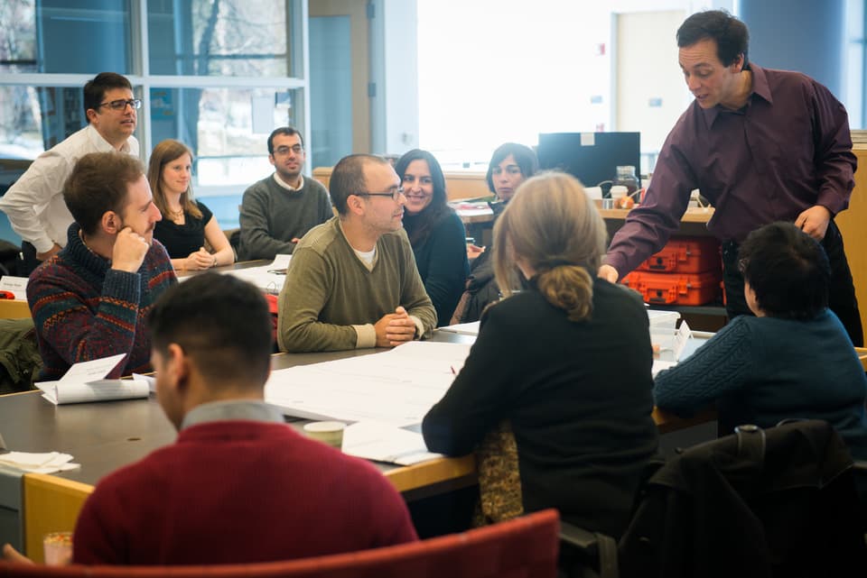 Cinco décadas como puente a la educación de excelencia y a países más innovadores