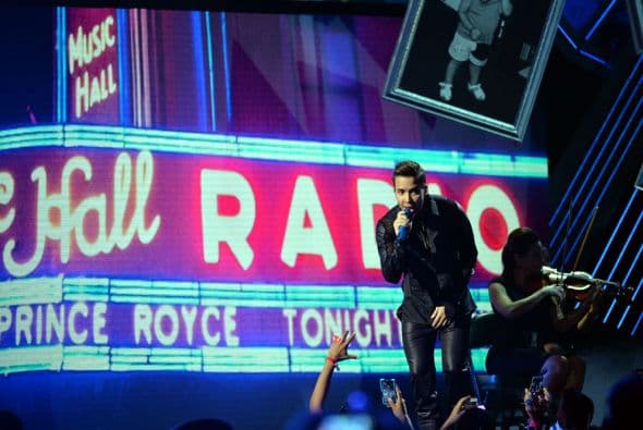 Otro galán que nos dejó con la boca abierta fue Prince Royce, quien cantó 'Soy El Mismo'.