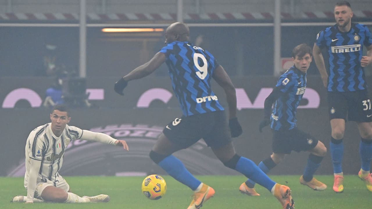 Lukaku pone en duda la potencia física de Cristiano Ronaldo