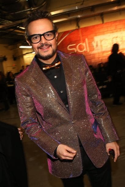 Finalmente el estilo 'hipster' dio una ligera señal de la mano de Alex Sintek.