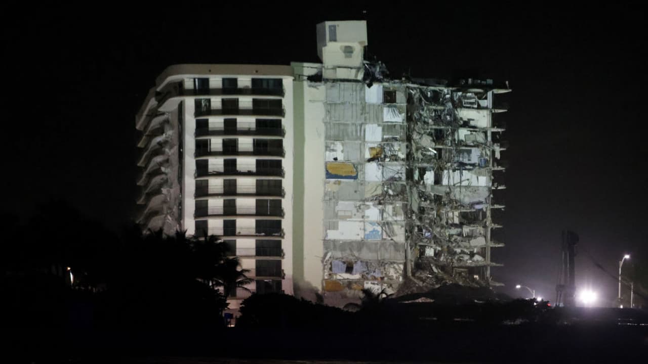 Este es el amigo de Trump que quiere construir sobre las ruinas del edificio colapsado en Surfside